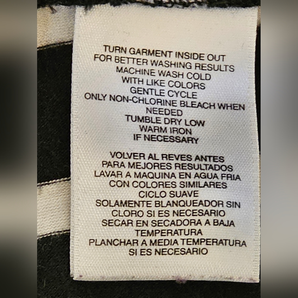Jones of New York Black & White Skirt in 2X - Picture 5 of 5